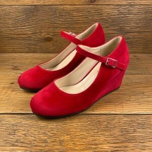 Vintage Dark Red Velvet Wedge Mary Jane Shoes – Size 6